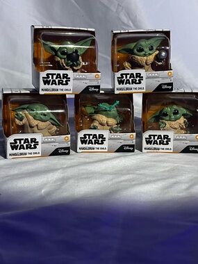 Star Wars The Child (Grogu) Collectible Figure - Green